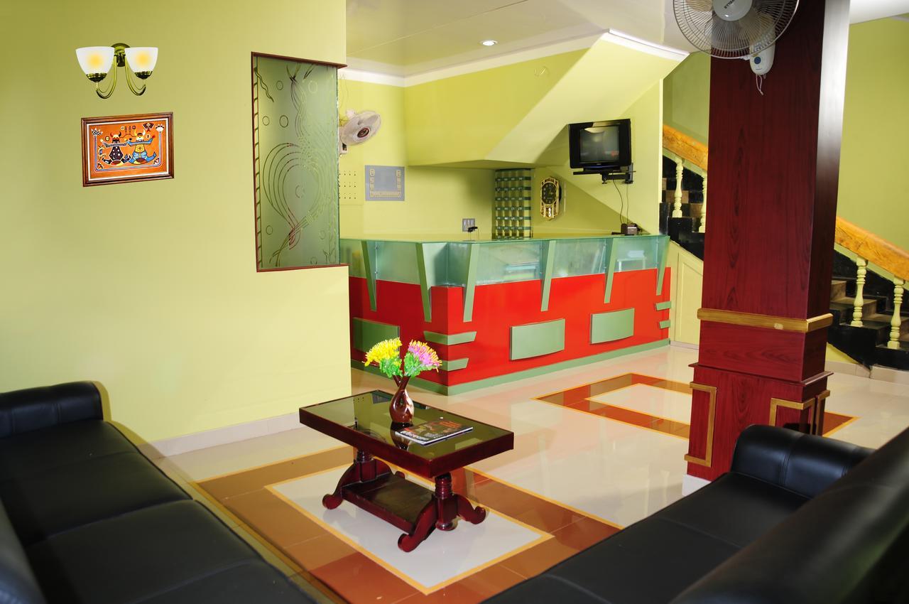 Hotel Nuhman Kondotty ภายนอก รูปภาพ