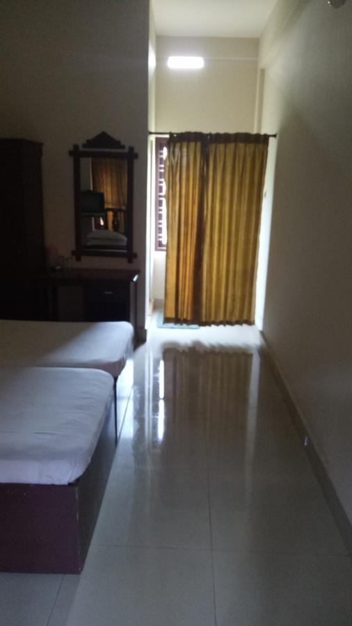 Hotel Nuhman Kondotty ภายนอก รูปภาพ